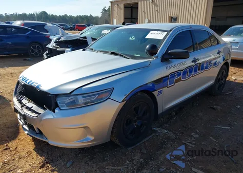 2015 Ford Police Interceptor z USA, uszkodzony, nr VIN 1FAHP2MK4FG190235